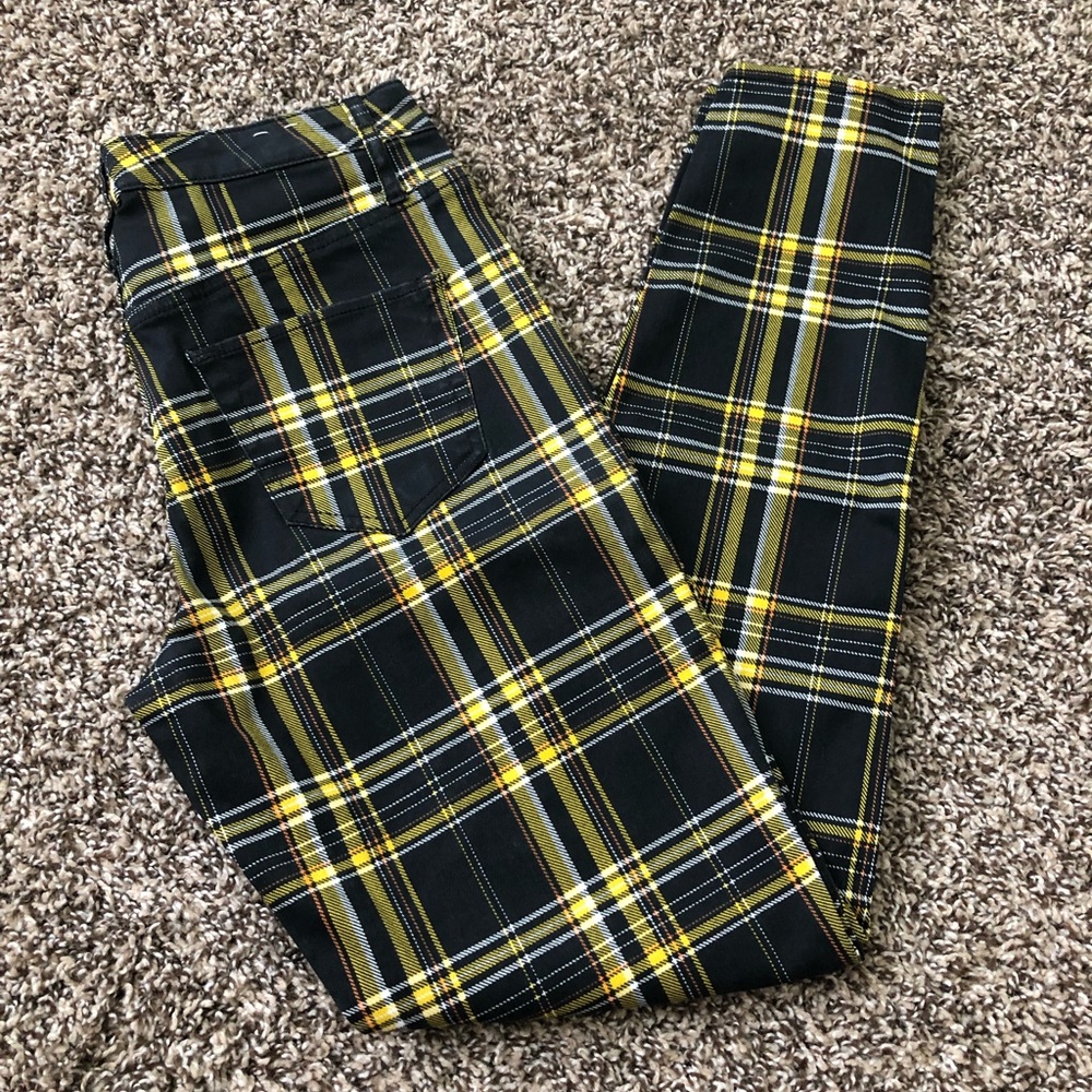 Wild Fable Black/Yellow/Red Plaid Pants